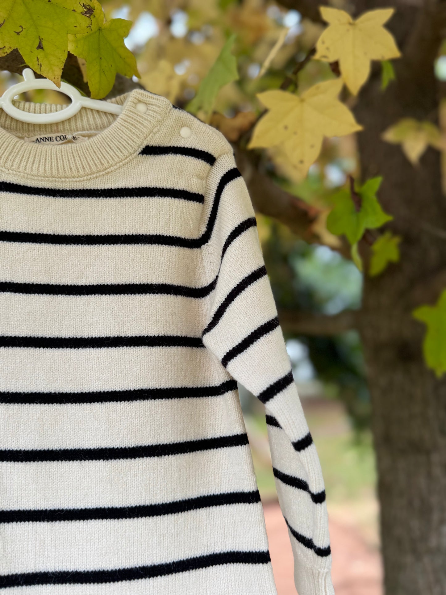 Stripe Cream Knit Code: 180/20