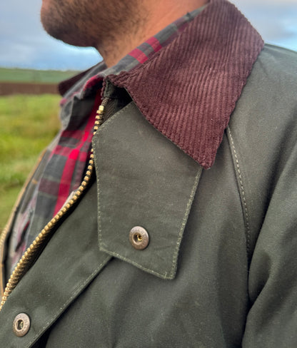 Hunter Jacket Code: 180/1