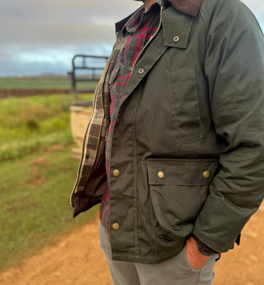 Hunter Jacket Code: 180/1